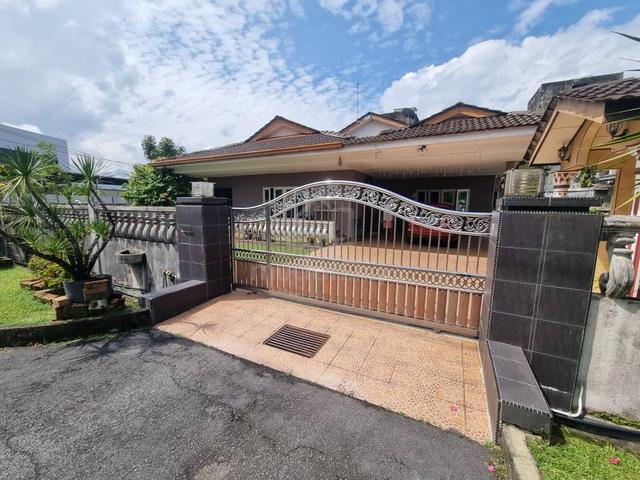 Eclusive Listing Single Storey Freehold Bungalow For Sale 1