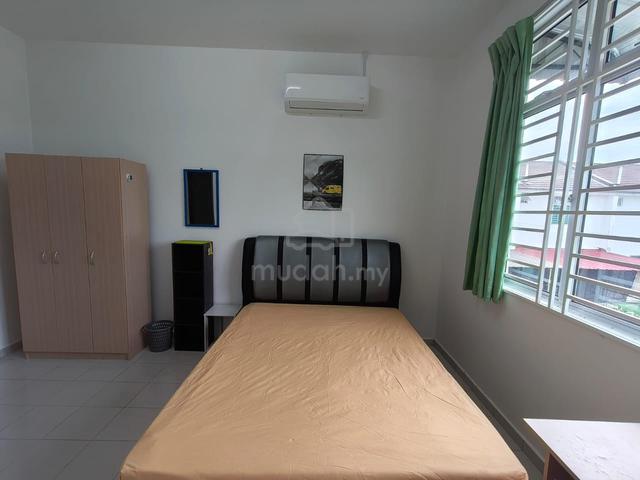 Male Single Room Near Sri Gading For Rent 1