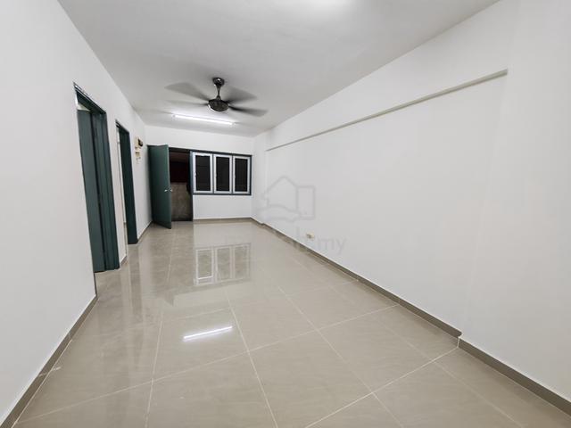 Pelangi Apartment ( Pelangi Damansara ) 1