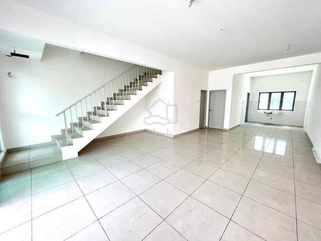 {BEST RENT}2 Storey Taman Sempurna Damai Semenyih{New Condition}4Bilik 1
