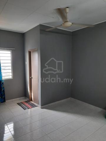Merak Apartment (Puchong) 3