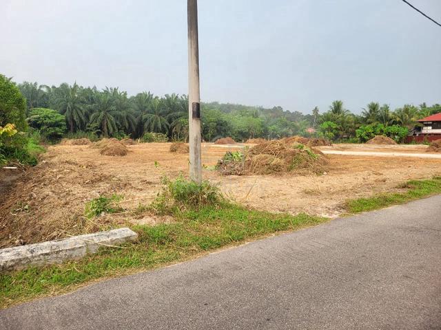 Tanah Lot Bangunan Suasana Kampung Dekat Tmn Paya Rumput Indah 1