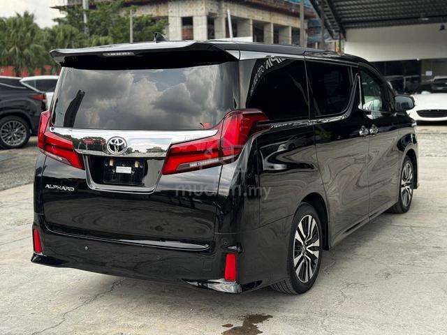 2022 Toyota ALPHARD 2.5 SC/SUNROOF/ROOFMONITOR - 2