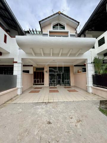 Taman Austin Perdana 1