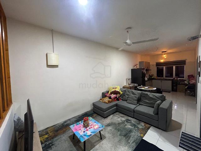 For Rent Kita Bayu Fully Furnished Townhouse Cybersouth 1