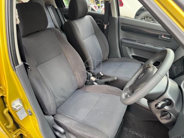 2012 Suzuki SWIFT 1.5 GLX FACELIFT (A)AAA conditio - 2