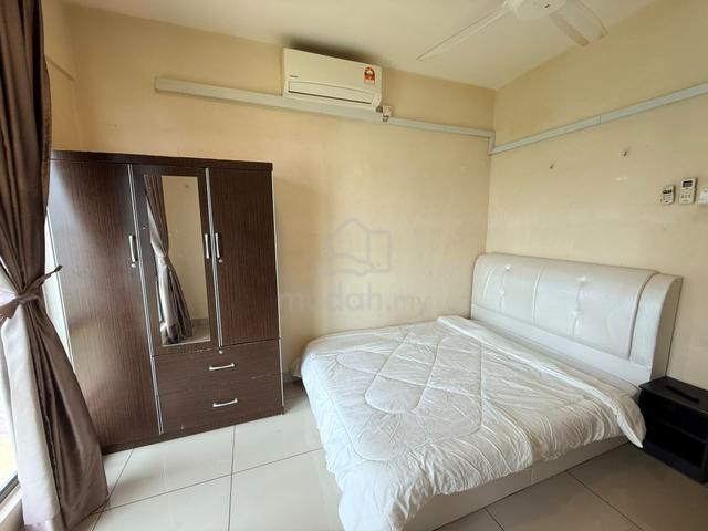 Medium Room For Rent | Arc Austin Hill | Taman Daya | 1 Month Deposit 1