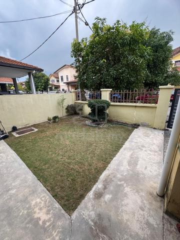 Selangor Kajang Partially Furnished Cluster House For Rent 1