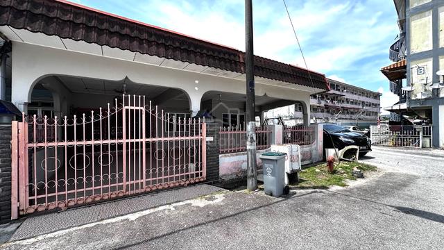 ( Cornerlot 5 Bilik + 4 Bilik Air ) Tmn Kenanga Seksyen 2 / 70k below 1