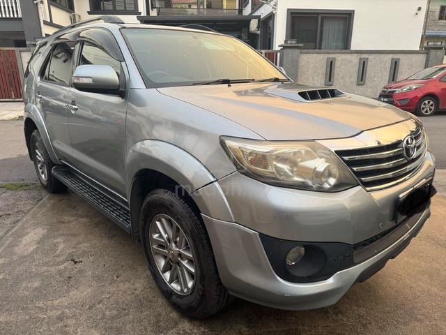 2013 Toyota FORTUNER 2.5 G TRD SPORTIVO VNT - 2