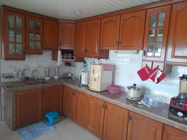 Double semi detached , greenlane, concrete , 4100sf 1