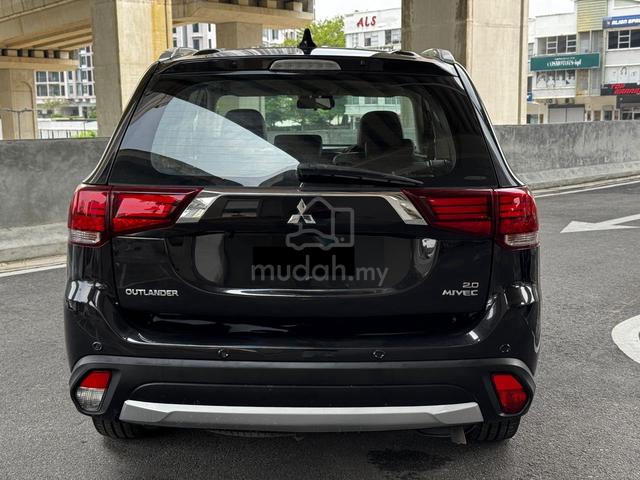 2018 Mitsubishi OUTLANDER 2.0 AWD 68K LOW MILEAGE - 4