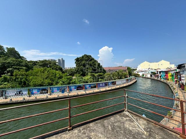 Balcony Facing River 2.5 Storey Shop lot Kampung Hulu Kampung Pantai 1