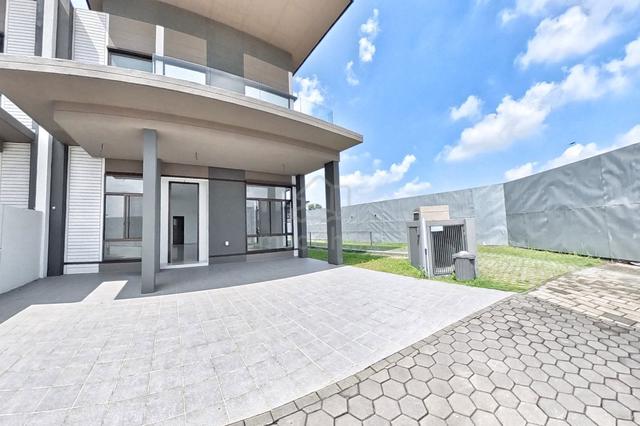 Sakura Residence @ Sunway Medini, Iskandar Puteri 1