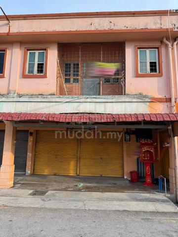 Lukut Jalan Pasar Baru Lukut Double Storey Shop Lot for Sale 1