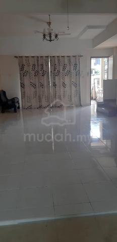 BEST BUY Seksyen 16 | 2-Storey Intermediate | 2,000 sqft | MUST SELL 1