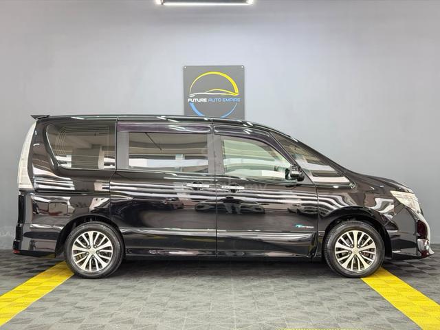 Nissan SERENA 2.0 S-HYBRID HIGHWAY STAR (A) MPV - 4