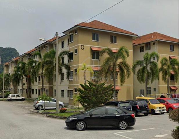 Permai Lake View Apartment 1