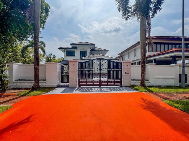 CORNER LOT BUNGALOW Ara Damansara Double Storey 1