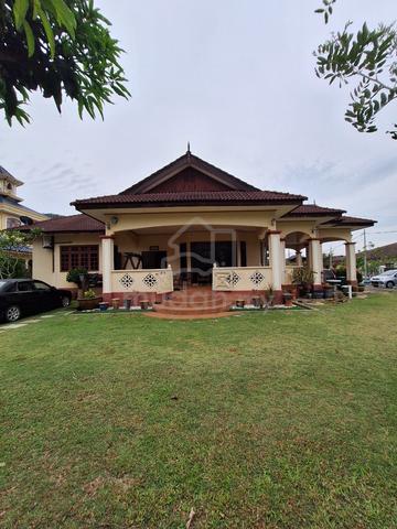 Villa Taman Chenderin Utama 1