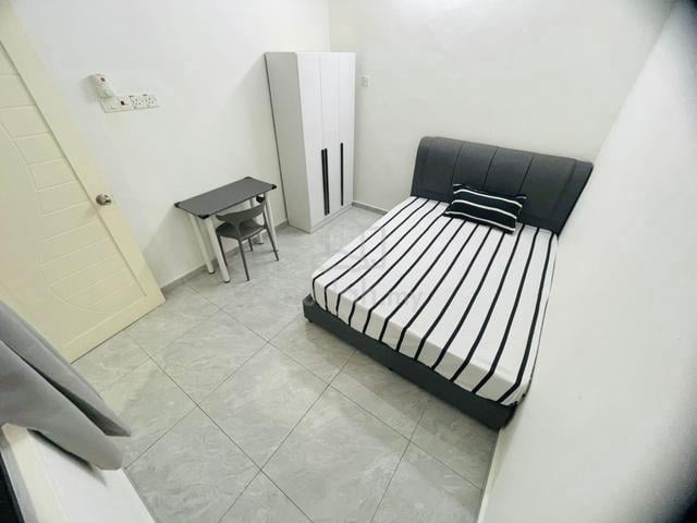 [Shoplot] Medium Room For Rent @ Permas Jaya | Fully Furnished 1