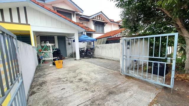 Murah Freehold Double Storey Taman Kenanga Salak Tinggi Sepang 1