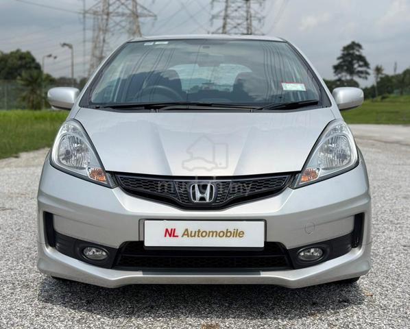 2011 Honda JAZZ 1.5 V FLIFT FSR 88KM 1OWNER PSHIFT - 3