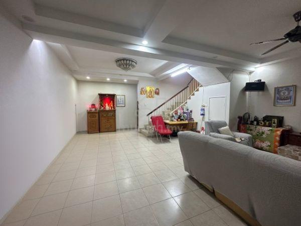 Pontian (Taman Jasa) Double Storey Terrace House 1