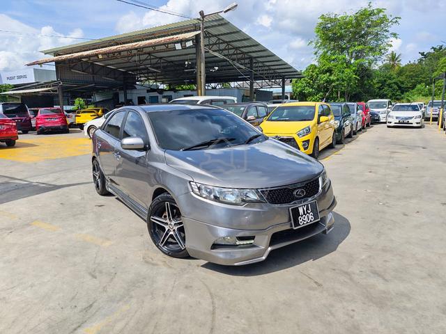 2013 Kia FORTE FULL SPEC 1.6 (AUTO) - 1