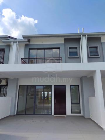 ( Below Market Price ) 499k Diamond City Double Storey 20x70 4r3b 1