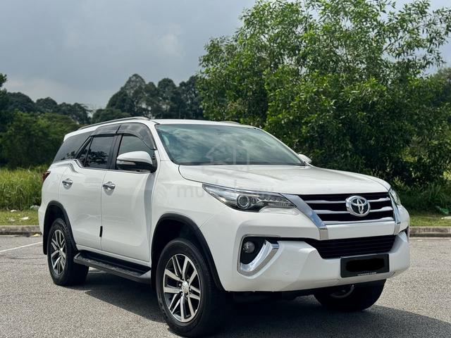 2017 Toyota FORTUNER 2.7 SRZ 4X4 Ori PAINT - 3