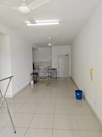 Savanna Executive Suite @ Southville City 1