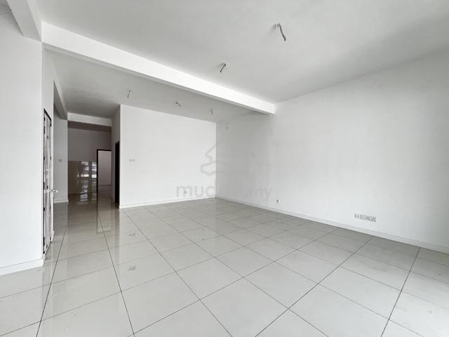 LOW DENSITY 2 Storey Superlink (24x75) Serene Heights Semenyih 5
