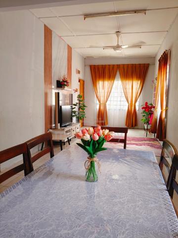 End Lot,Taman College Height Sikamat ,Single storey ,Seremban 1