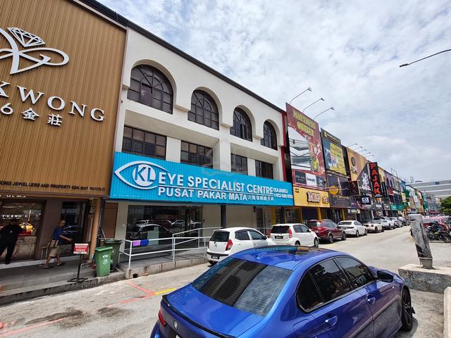 Nice!! Nice! Kajang shop 22x75 same row with McDonald's Texas Chicken 1