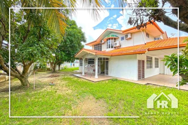 Taman Kingfisher 3 / 2 Storey Semi-D / 5500 sf / 4 Bedroom / UMS / KK 1