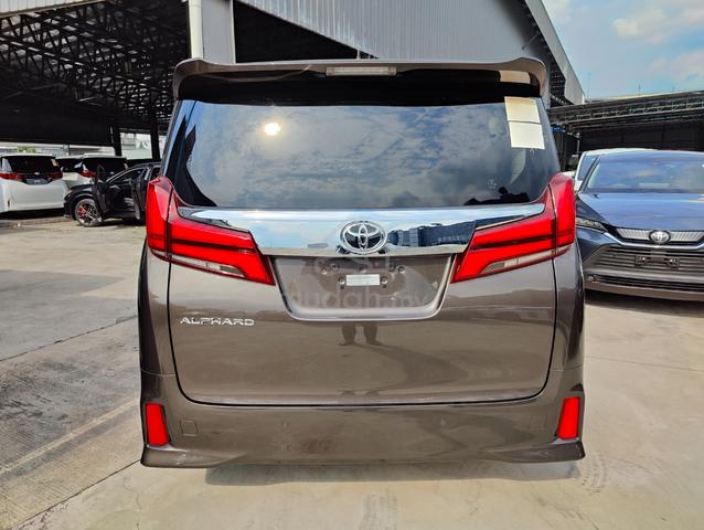 OFFER BRONZE 2021 Toyota ALPHARD 2.5 SC UNREG - 4