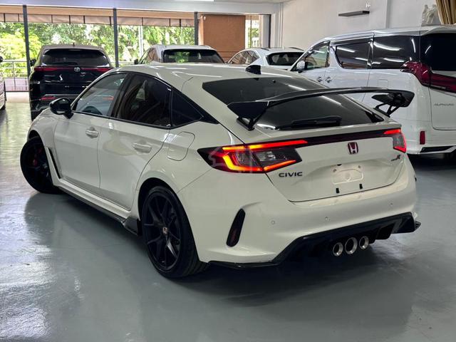 2024 Honda CIVIC 2.0 TYPE R FL5 GRADE 6AA LOW MILE - 4