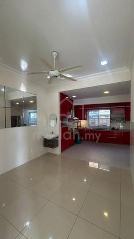 2 Storey Endlot Indah Residence Kemuning Utama for rent 1