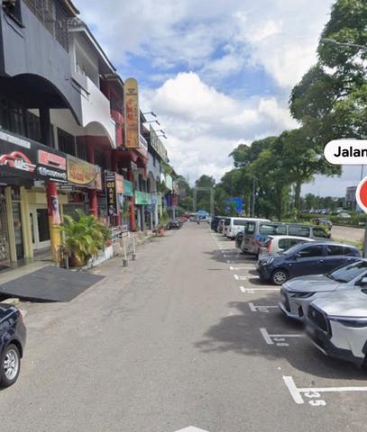 Facing Main Road, 3 Storey Shoplot @ Taman Daya, Jalan Sagu 33 1