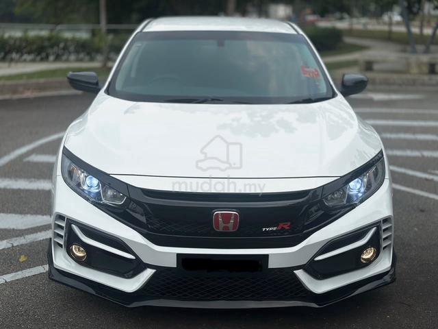 Honda CIVIC FC 1.5 TC (TYPE R FK8 BODYKIT) - 1