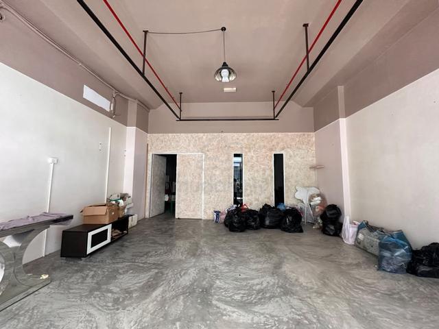 Groundfloor unit shoplot Bayan Baru Hot Location ready for Rent 1