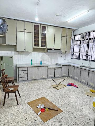 2 Storey Partially Furnish at Tmn Sri Tenang Near Kampung Baru &SMK BM 1