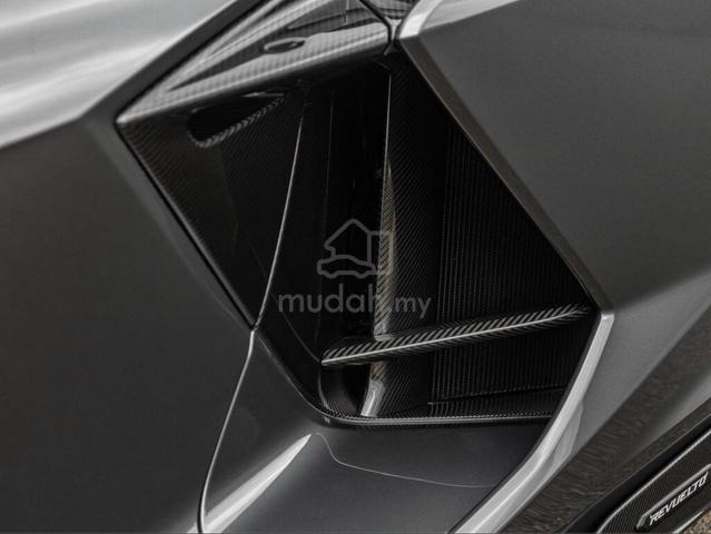 2024 Lamborghini REVUELTO 6.5 Full Carbon UK Spec - 2