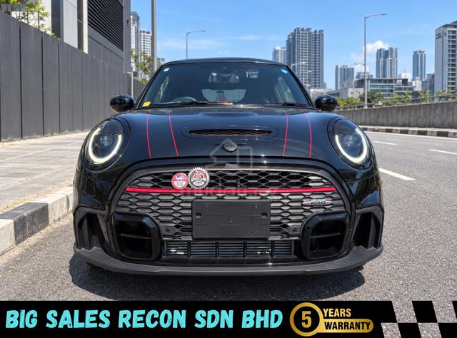 2023 Mini COOPER JCW 2.0 228HP BLACK CLERANCE DEAL - 1