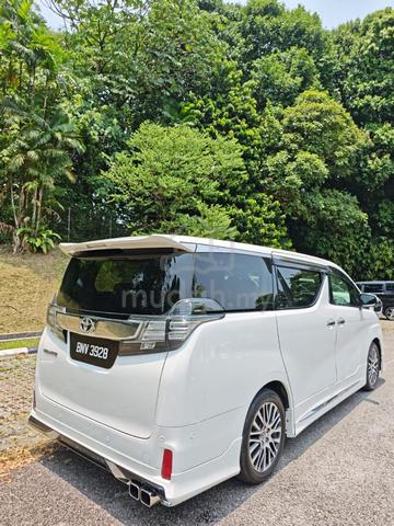 ON THE ROAD 2015 Toyota VELLFIRE 2.5 ZG - 5