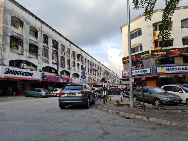 Pandan Jaya Ground Floor Shop 22x75 Front Morning Market 1