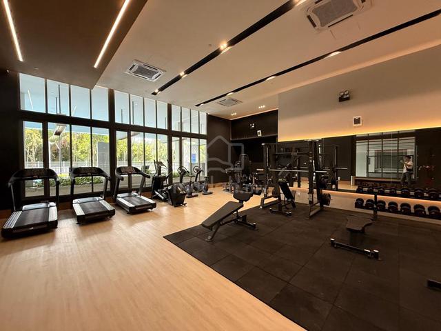 Renna Residence @ The NorthBank 1