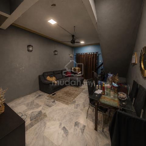 (100% Loan) 2 Storey Taman Industri Bolton Batu Caves, Sri Gombak 1