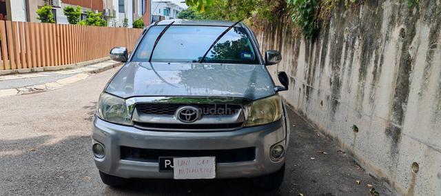 2010 Toyota HILUX 2.5 G (A) - 4